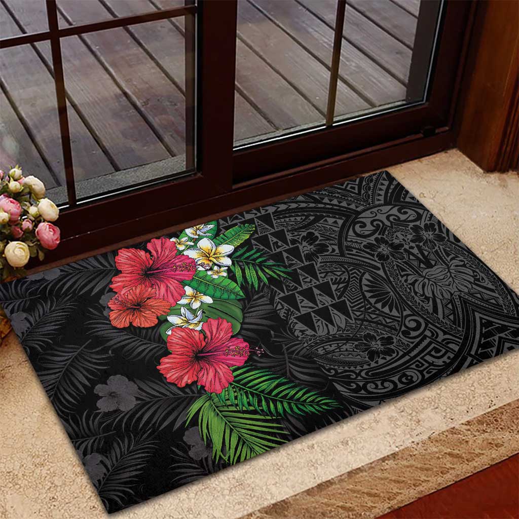 Hawaiian Tropical Plants Rubber Doormat Kakau Tattoo and Polynesian Pattern Half Black Color