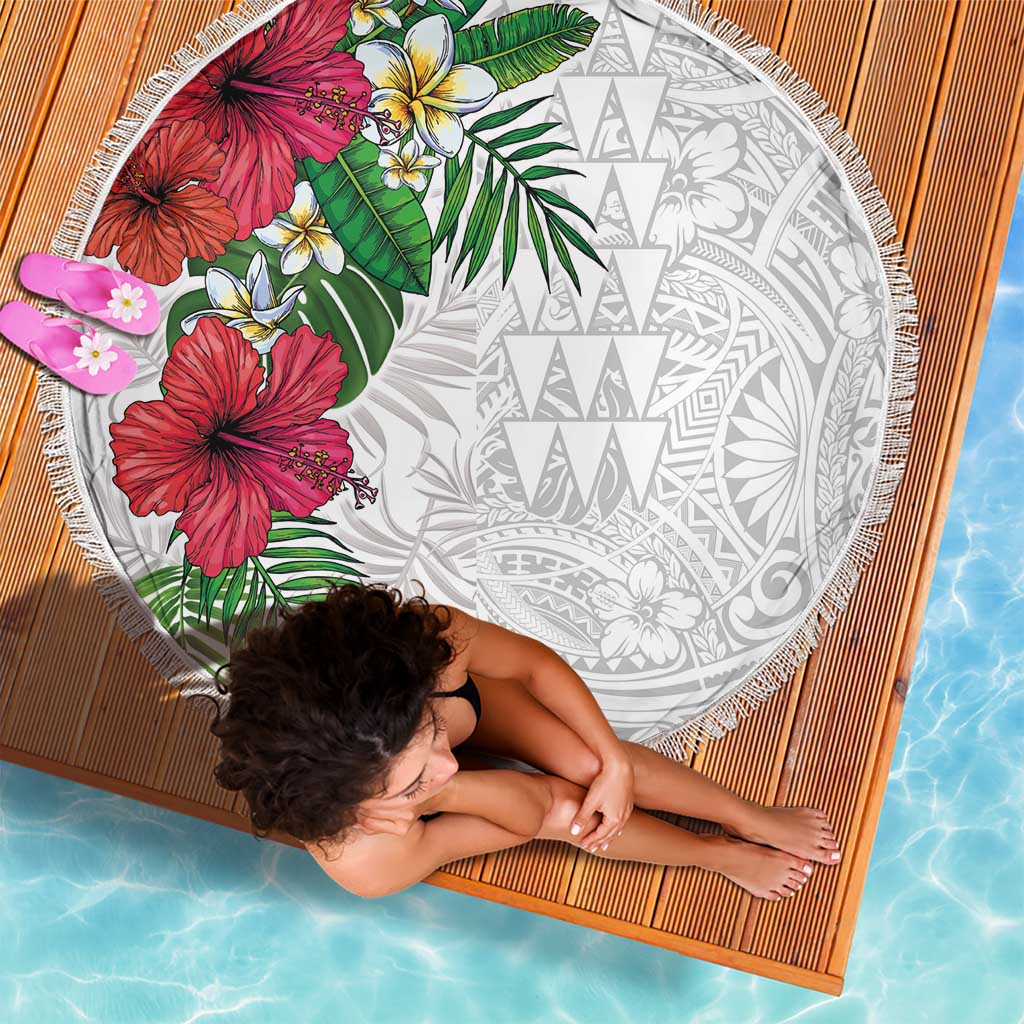 Hawaiian Tropical Plants Beach Blanket Kakau Tattoo and Polynesian Pattern Half White Color