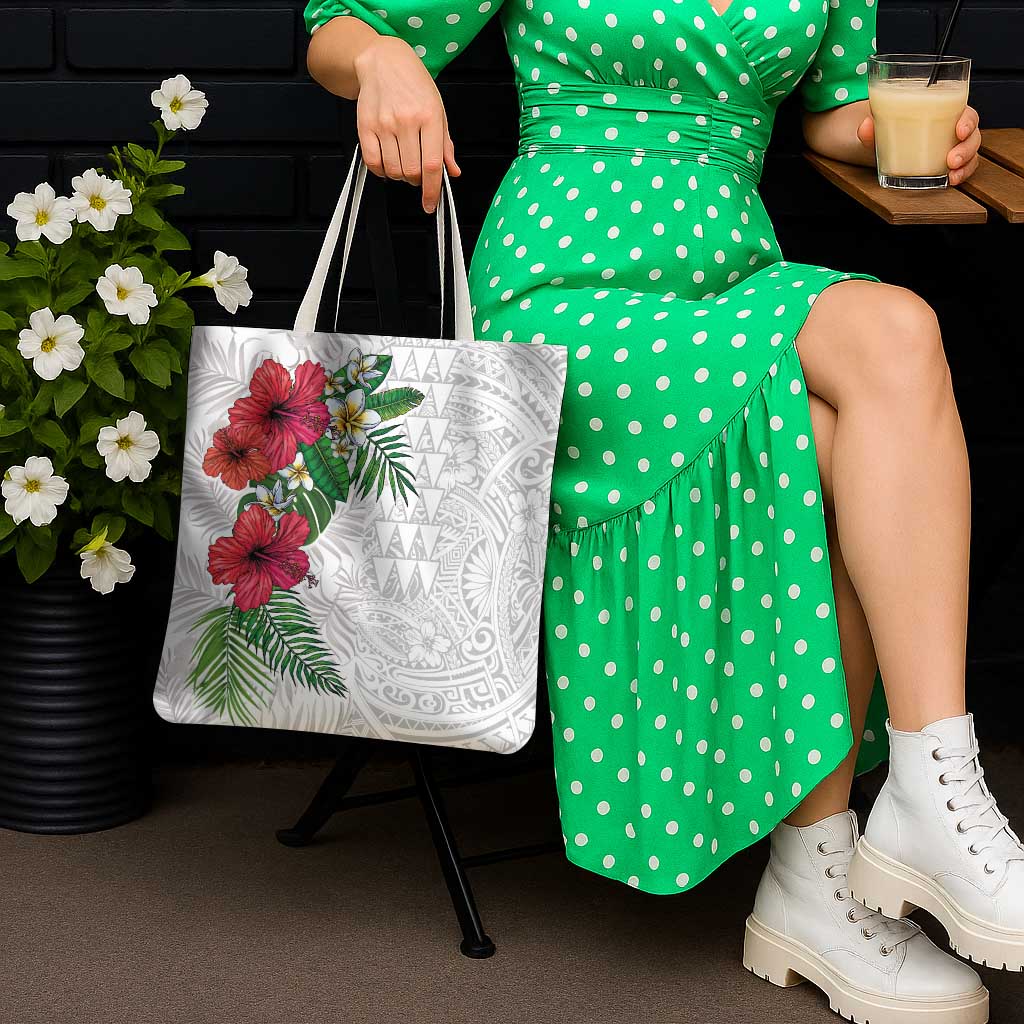 Hawaiian Tropical Plants Tote Bag Kakau Tattoo and Polynesian Pattern Half White Color LT03 - Polynesian Pride