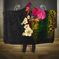 Hawaii Plumeria Hooded Blanket Polynesian Tattoo and Hibiscus LT03 One Size Black - Polynesian Pride