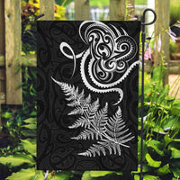 New Zealand Octopus Tattoo and Fern Garden Flag Maori Pattern LT03 Garden Flag Black - Polynesian Pride
