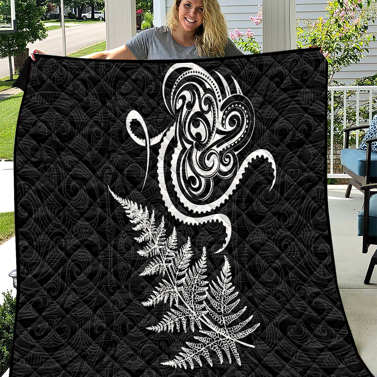 New Zealand Octopus Tattoo and Fern Quilt Maori Pattern