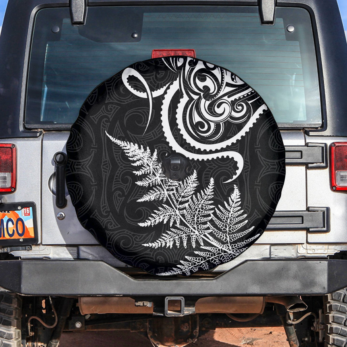 New Zealand Octopus Tattoo and Fern Spare Tire Cover Maori Pattern LT03 Black - Polynesian Pride