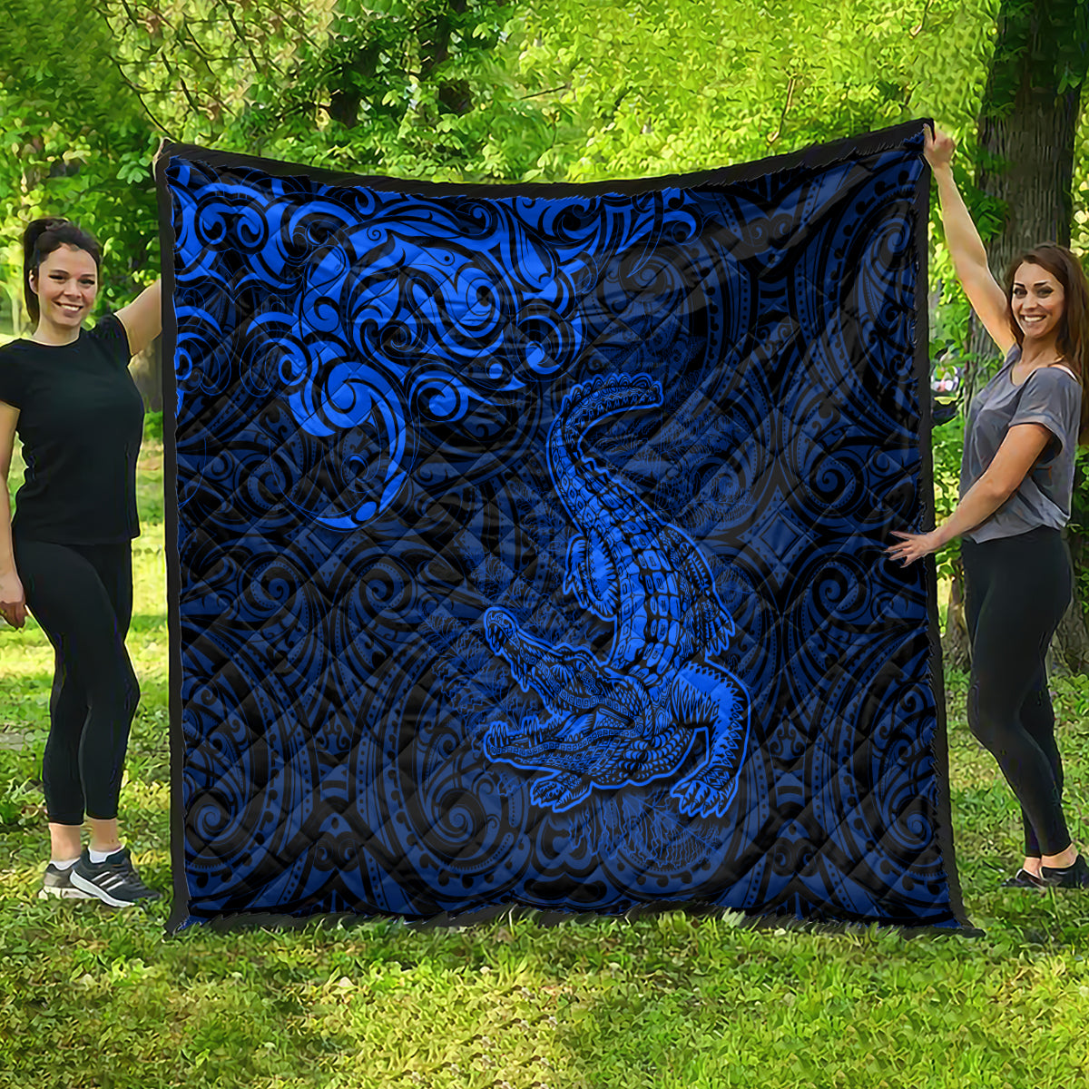 New Zealand Crocodile Tattoo and Fern Quilt Maori Pattern Blue Color
