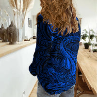 New Zealand Crocodile Tattoo and Fern Women Casual Shirt Maori Pattern Blue Color