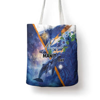 Marshall Islands Manit Day Tote Bag Grunge National Flag with Whales and Tribal Tattoos - Polynesian Pride