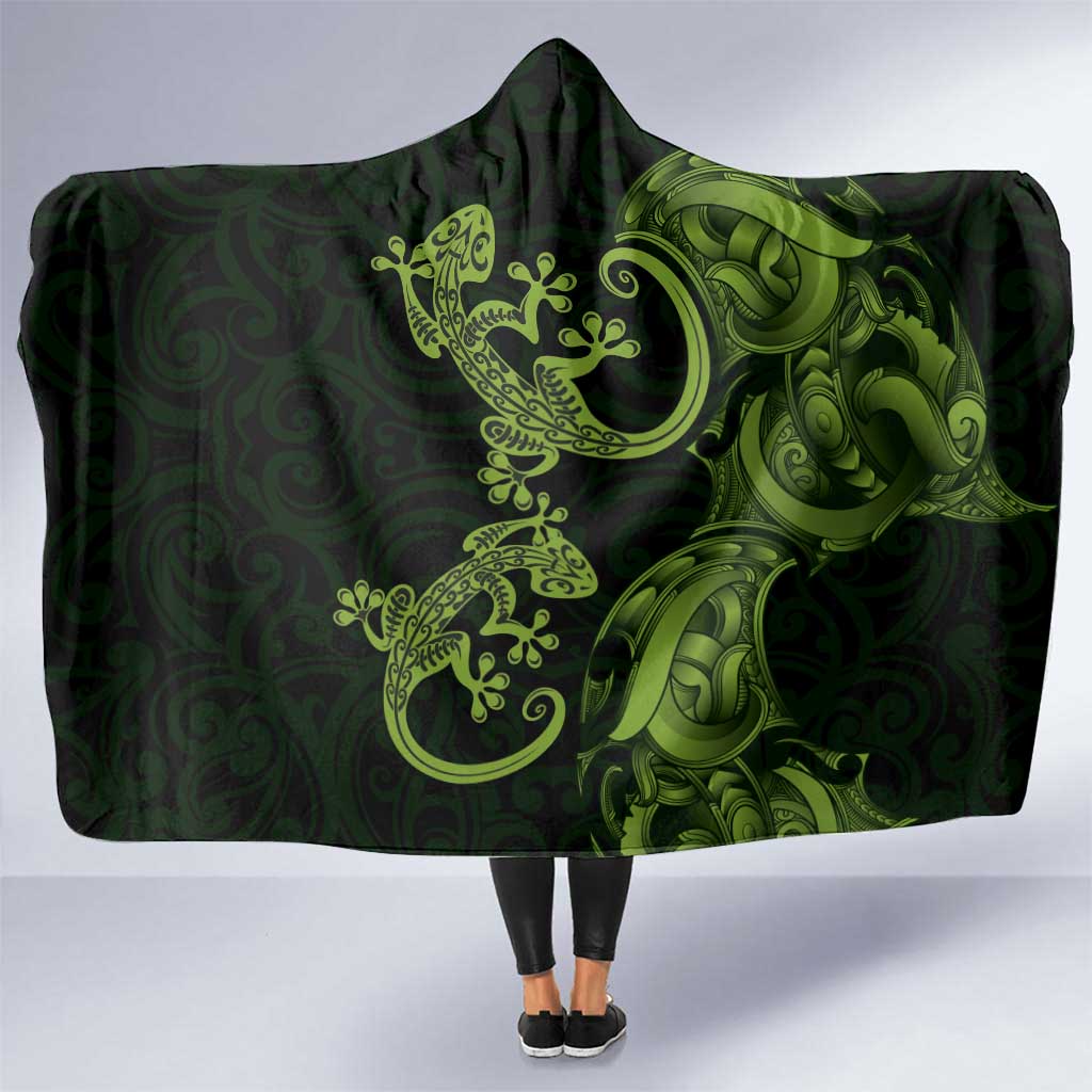 New Zealand Gecko Maori Art Tattoo Hooded Blanket LT03 One Size Green - Polynesian Pride