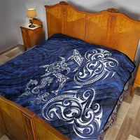 New Zealand Connecting with Seas Quilt Maori Tribal and Sea Animals Tattoo - White Glass Style