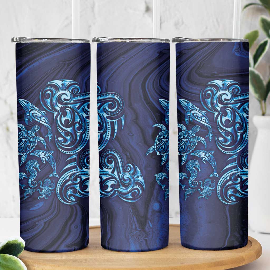New Zealand Connecting with Seas Skinny Tumbler Maori Tribal and Sea Animals Tattoo - Sea Texture Glass Style