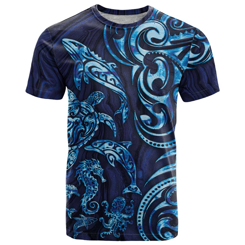 New Zealand Connecting with Seas T Shirt Maori Tribal and Sea Animals Tattoo - Sea Texture Glass Style