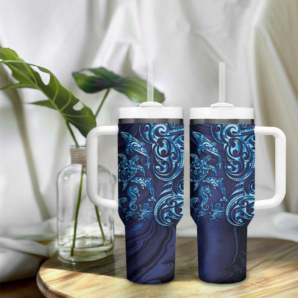 New Zealand Connecting with Seas Tumbler With Handle Maori Tribal and Sea Animals Tattoo - Sea Texture Glass Style