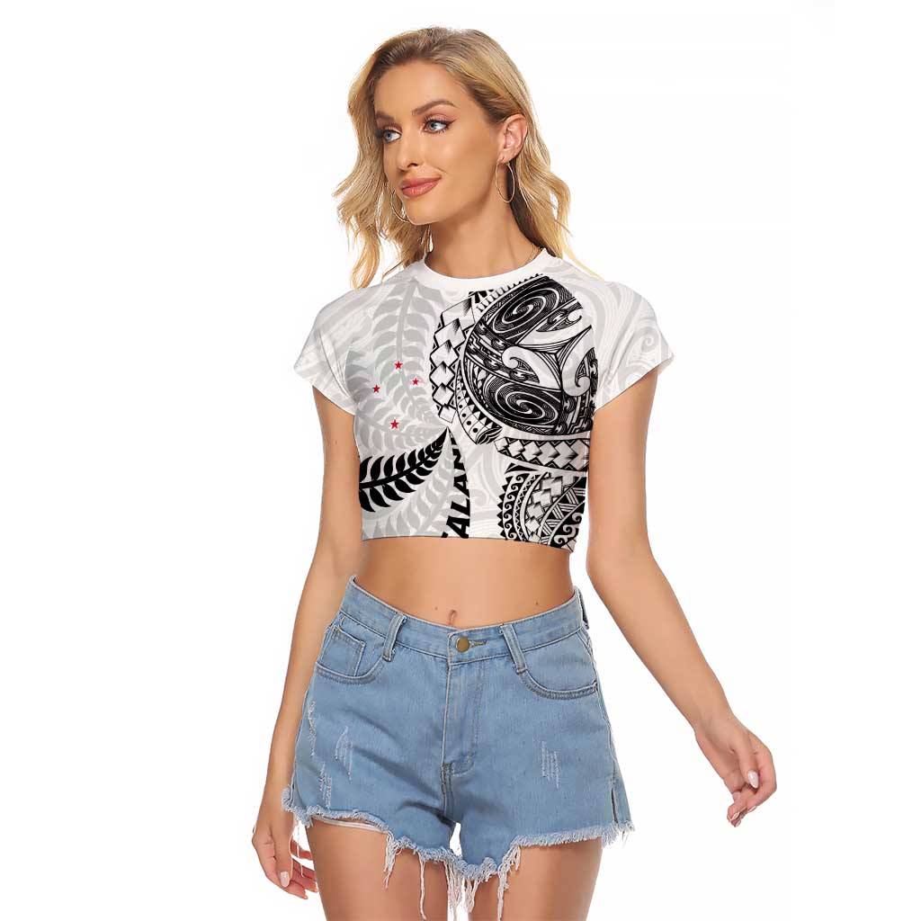 Aotearoa Volleyball Custom Raglan Cropped T Shirt Silver Ferns and Maori Tribal White LT03 Female White - Polynesian Pride