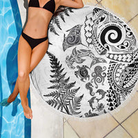 New Zealand Sea Animals Beach Blanket with Maori Koru Tribal Tattoo and Silver Ferns White Color