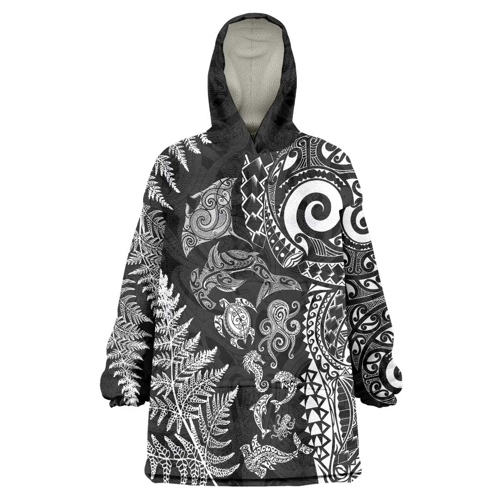 New Zealand Sea Animals Wearable Blanket Hoodie with Maori Koru Tribal Tattoo and Silver Ferns Black Color LT03 One Size Black - Polynesian Pride