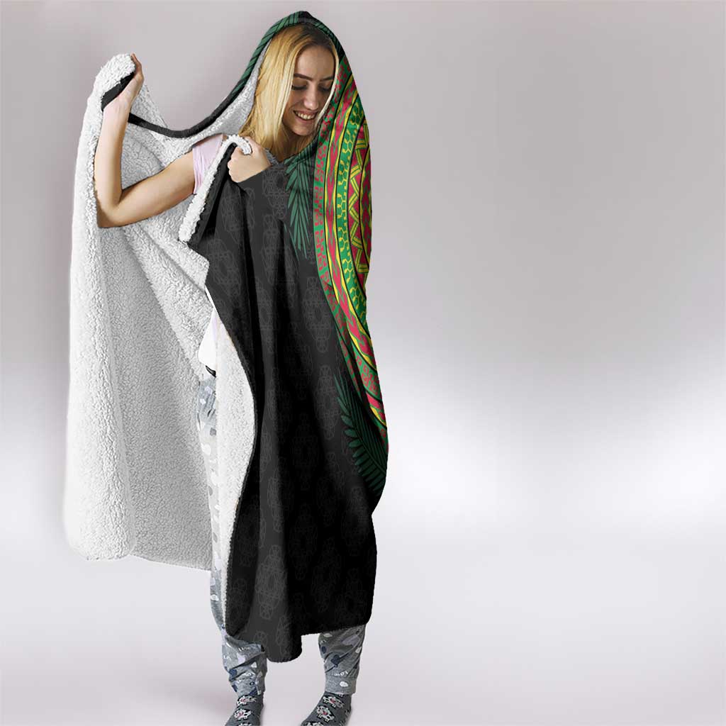 Vanuatu Tribal Tattoo with Namele Leaves Hooded Blanket