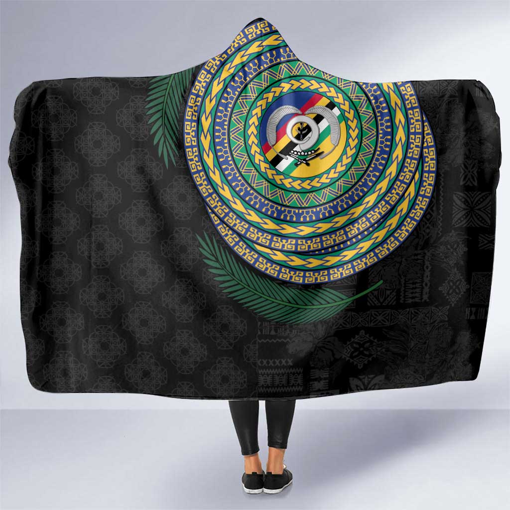 Torba Tribal Tattoo with Namele Leaves Hooded Blanket LT03 One Size Black - Polynesian Pride