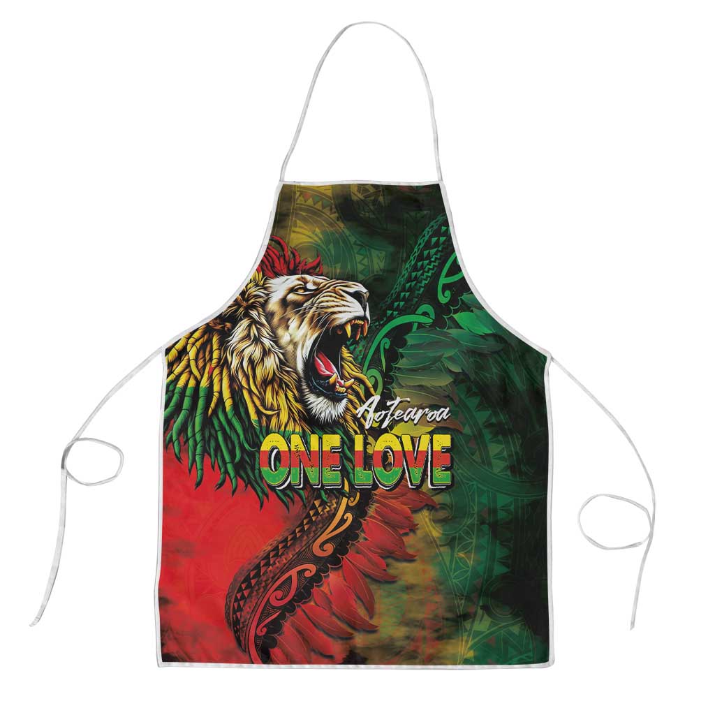 Aotearoa One Love Apron Reggae Lion with Kakahu Huruhuru LT03 Black - Polynesian Pride