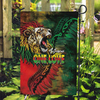 Aotearoa One Love Garden Flag Reggae Lion with Kakahu Huruhuru LT03 Garden Flag Black - Polynesian Pride