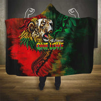 Aotearoa One Love Hooded Blanket Reggae Lion with Kakahu Huruhuru LT03 - Polynesian Pride