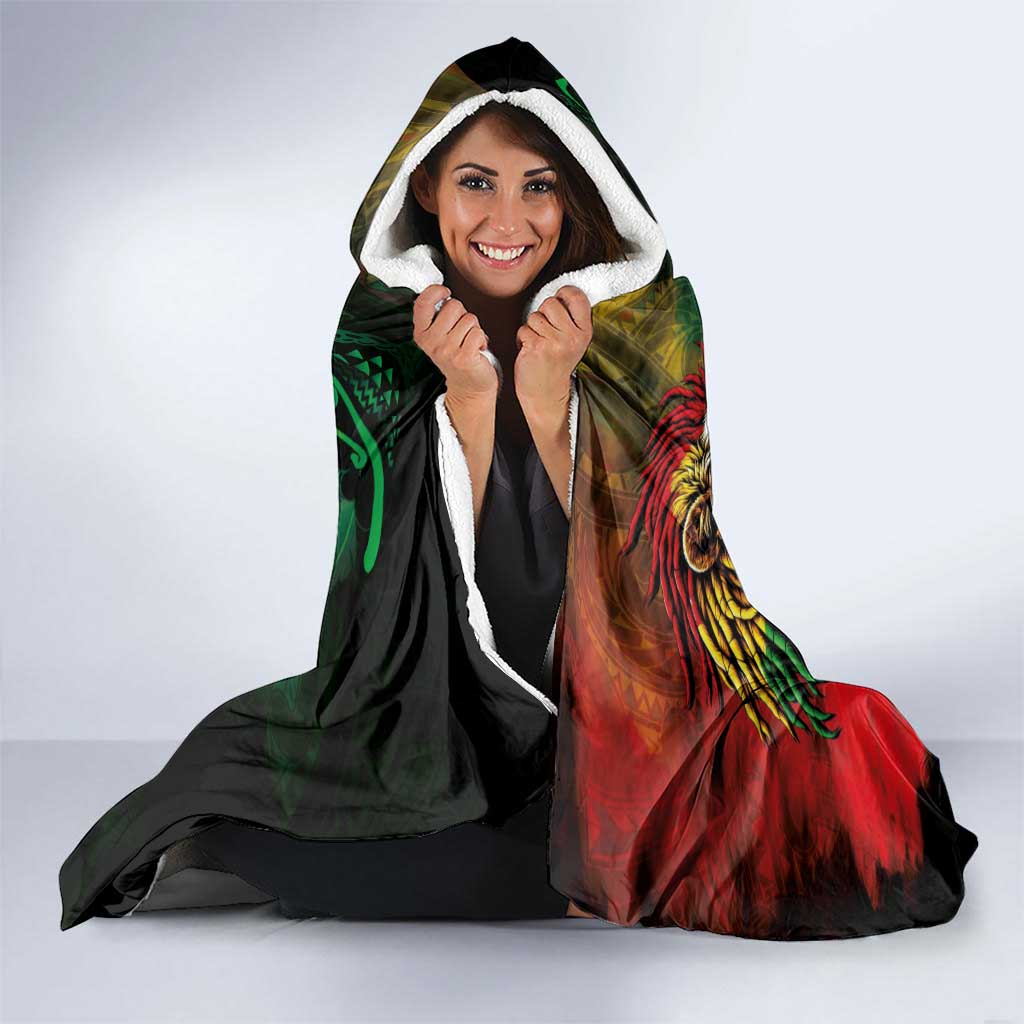 Aotearoa One Love Hooded Blanket Reggae Lion with Kakahu Huruhuru LT03 - Polynesian Pride