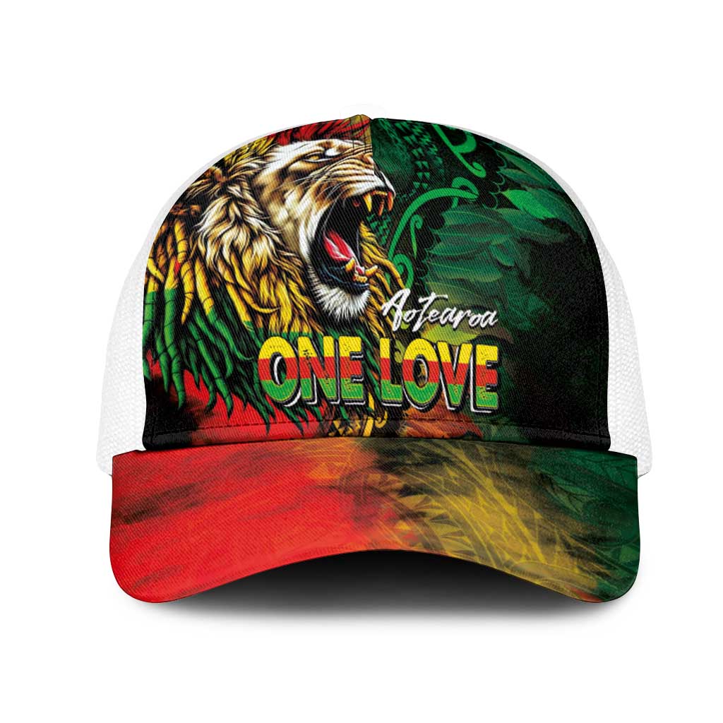 Aotearoa One Love Mesh Trucker Cap Reggae Lion with Kakahu Huruhuru LT03 One Size White Black - Polynesian Pride