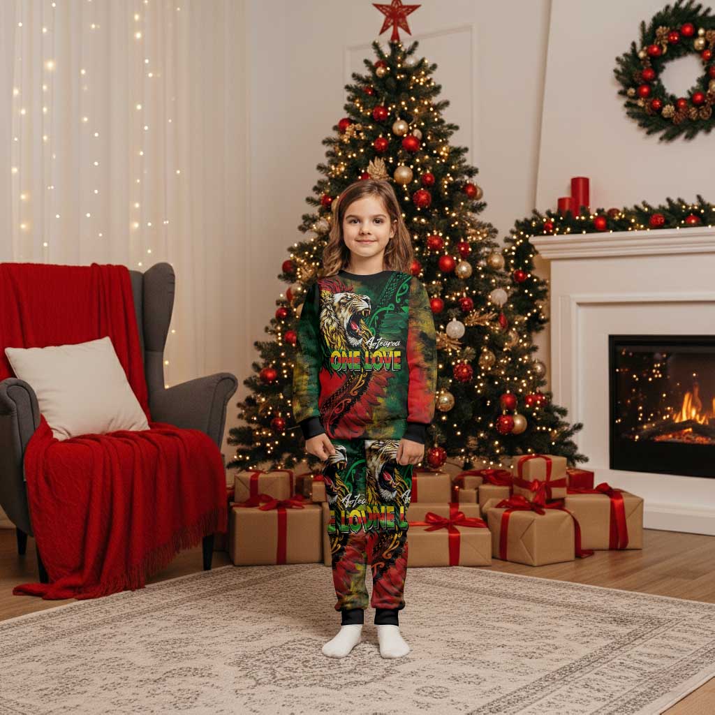 Aotearoa One Love Christmas Pajama Set Reggae Lion with Kakahu Huruhuru LT03 Kid Black - Polynesian Pride