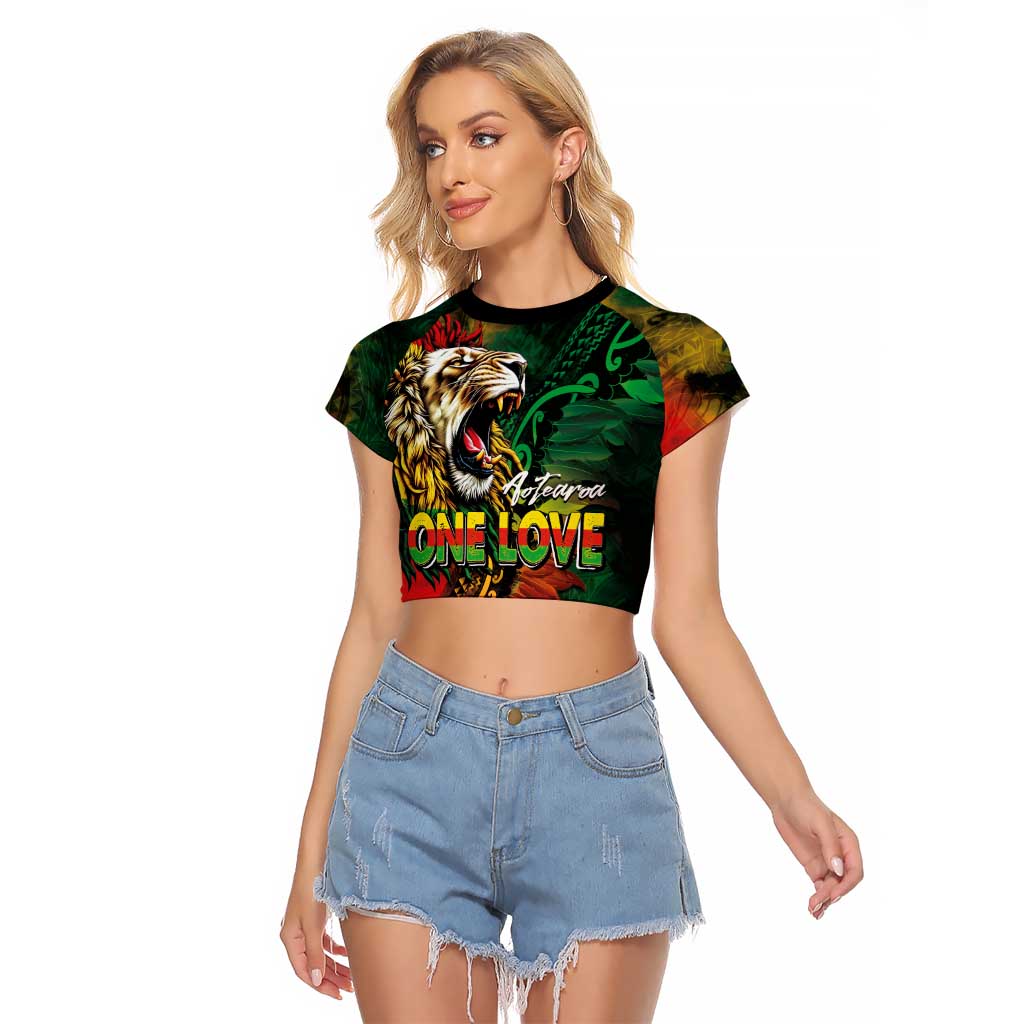 Aotearoa One Love Raglan Cropped T Shirt Reggae Lion with Kakahu Huruhuru LT03 Female Black - Polynesian Pride