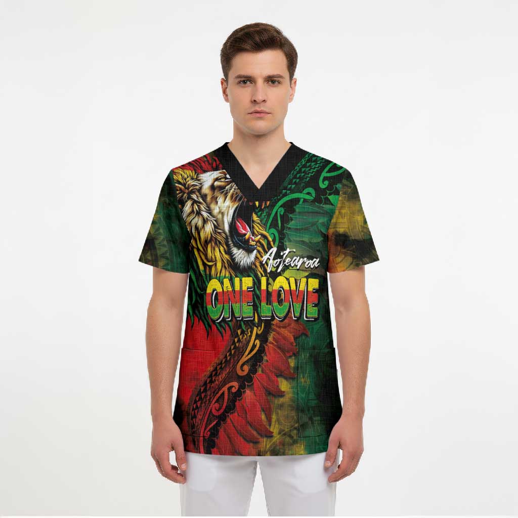 Aotearoa One Love Scrub Top Reggae Lion with Kakahu Huruhuru LT03 - Polynesian Pride