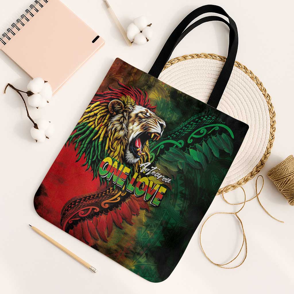 Aotearoa One Love Tote Bag Reggae Lion with Kakahu Huruhuru LT03 Black Strap One Size Black - Polynesian Pride