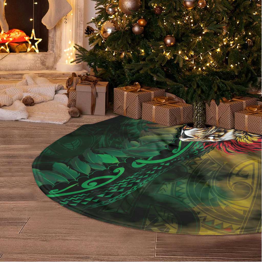 Aotearoa One Love Tree Skirt Reggae Lion with Kakahu Huruhuru