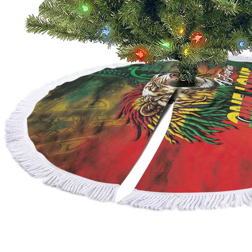 Aotearoa One Love Tree Skirt Reggae Lion with Kakahu Huruhuru