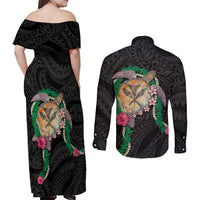 Hawaii Pikake and Maile Lei Couples Matching Off Shoulder Maxi Dress and Long Sleeve Button Shirt Honu Polynesian Pattern Black Color LT03 - Polynesian Pride