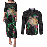 Hawaii Pikake and Maile Lei Couples Matching Puletasi and Long Sleeve Button Shirt Honu Polynesian Pattern Black Color LT03 Black - Polynesian Pride