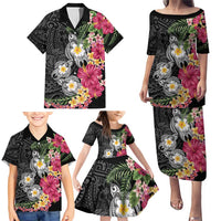 Hawaiian Tropical Flowers and Tribal Turtles Family Matching Puletasi and Hawaiian Shirt Polynesian Art Motifs Black Color - Polynesian Pride