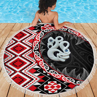 Red Taniko Motif Aotearoa Manaia and Silver Fern Beach Blanket LT03 - Polynesian Pride