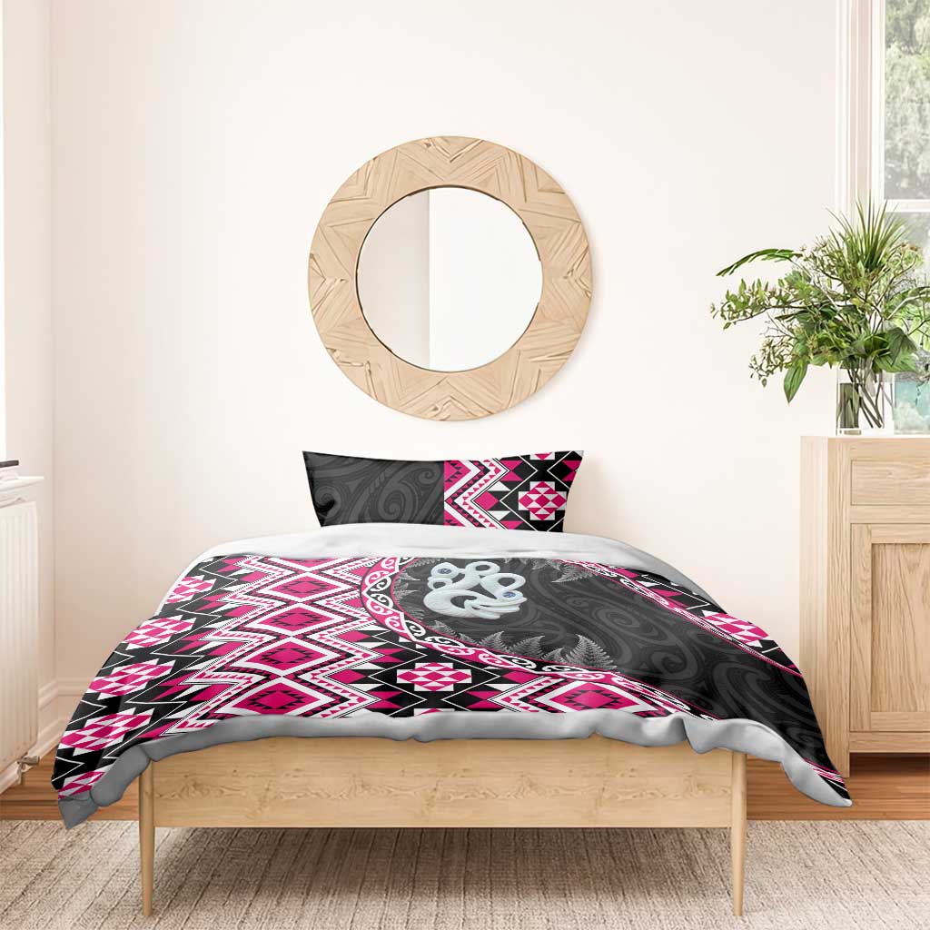 Pink Taniko Motif Aotearoa Manaia and Silver Fern Bedding Set