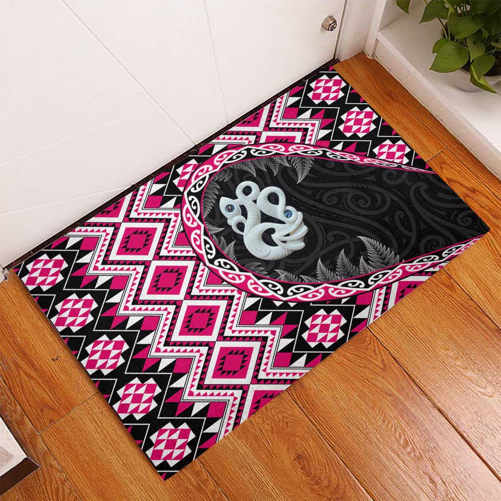 Pink Taniko Motif Aotearoa Manaia and Silver Fern Rubber Doormat LT03 - Polynesian Pride