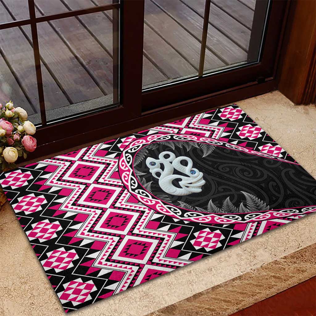 Pink Taniko Motif Aotearoa Manaia and Silver Fern Rubber Doormat LT03 - Polynesian Pride