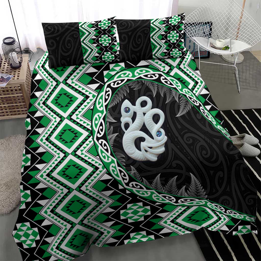 Green Taniko Motif Aotearoa Manaia and Silver Fern Bedding Set