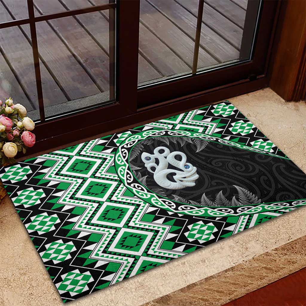 Green Taniko Motif Aotearoa Manaia and Silver Fern Rubber Doormat LT03 - Polynesian Pride