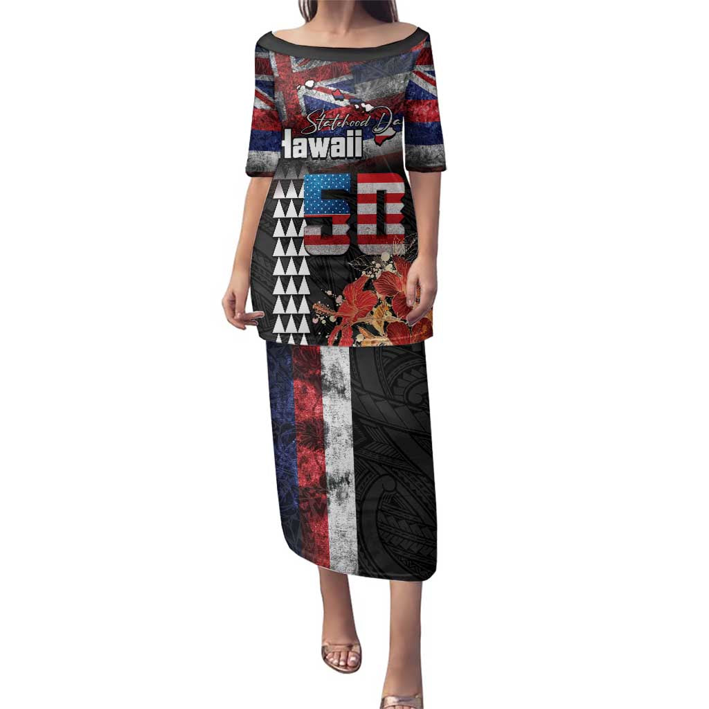 Hawaii Statehood Day Family Matching Puletasi and Hawaiian Shirt 50th state of the United States Kakau Tattoos and Hibiscus Grunge - Polynesian Pride