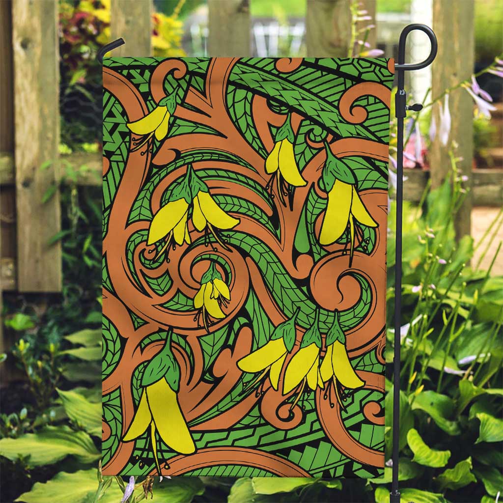 New Zealand Kowhai Flowers Garden Flag Maori Koru Pattern LT03 Garden Flag Orange - Polynesian Pride