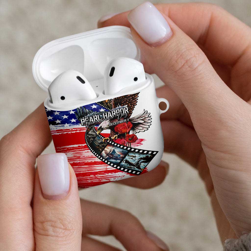 Pearl Harbor Remembrance Day AirPods Case Lest We Forget - The Bald Eagle Remembers LT03 - Polynesian Pride