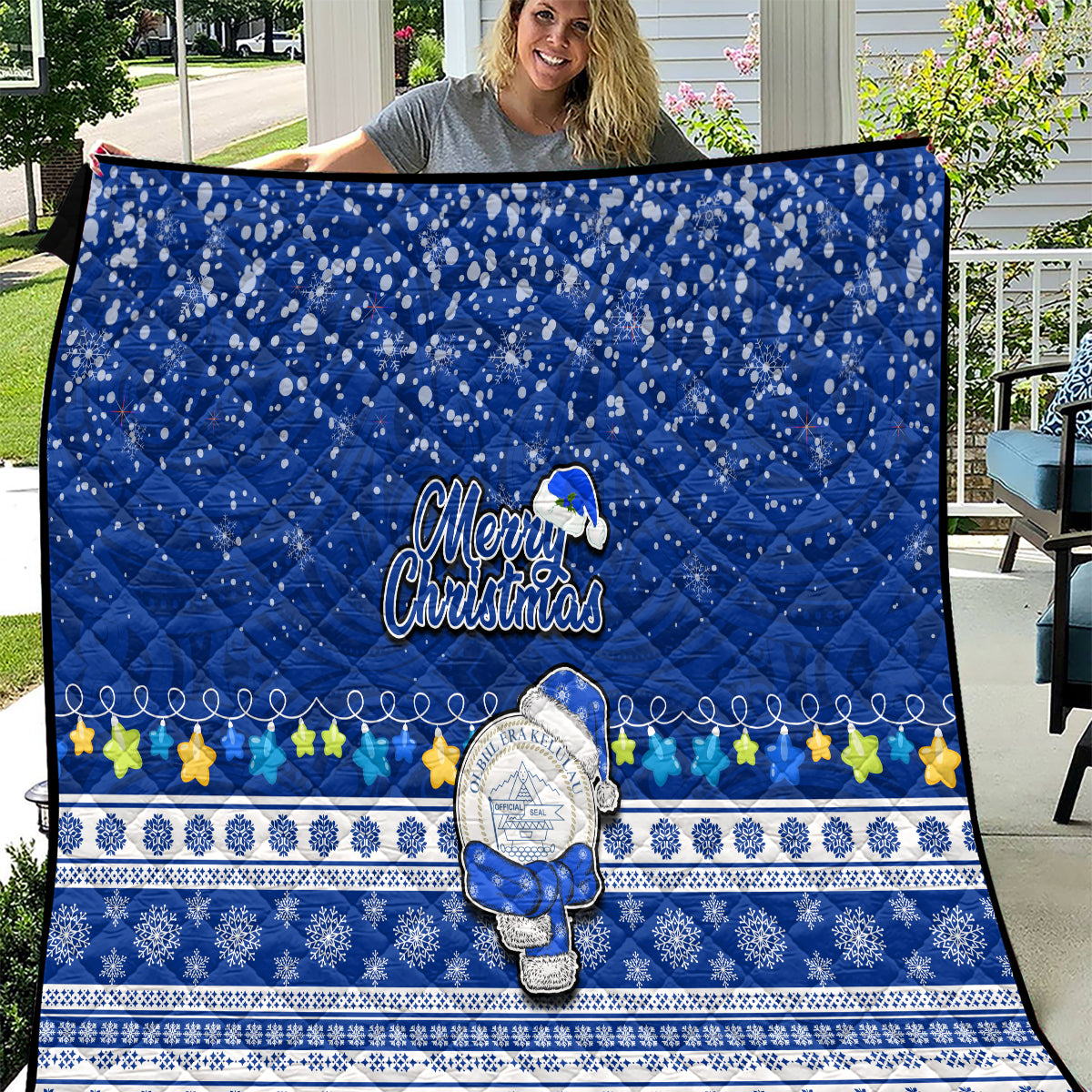 Palau Christmas Quilt Snowman Hugs Palau Coat of Arms Maori Pattern Blue Style LT03 Blue - Polynesian Pride