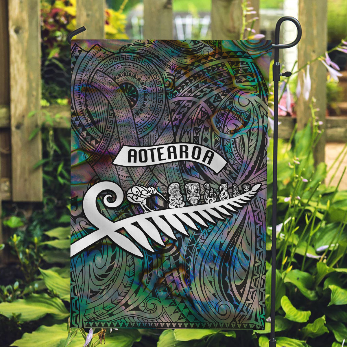 New Zealand Garden Flag Aotearoa Symbols With Silver Fern LT03 Garden Flag Black - Polynesian Pride