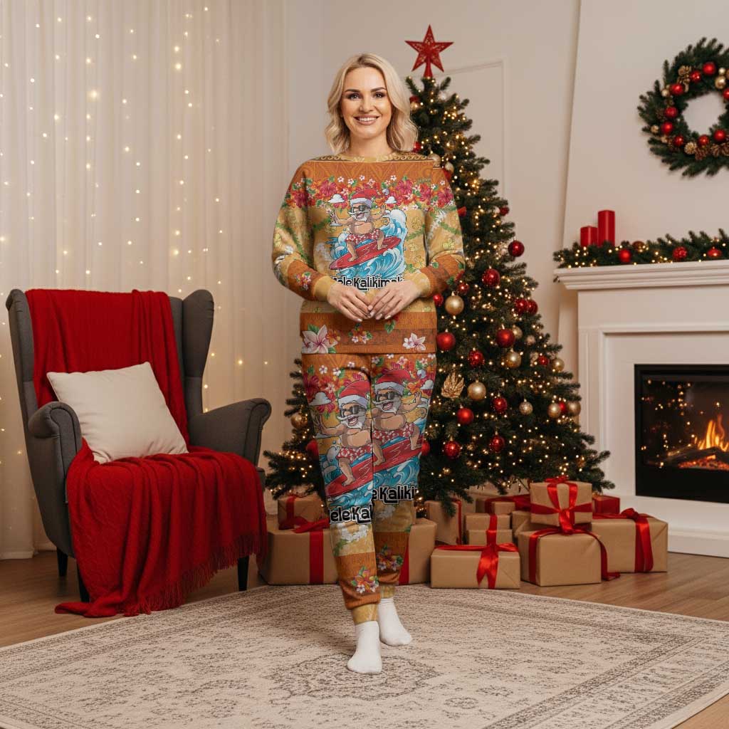 Hawaii Mele Kalikimaka Christmas Pajama Set Funny Santa Claus Surfing on Tropical Plants LT03 Women Multicolor - Polynesian Pride