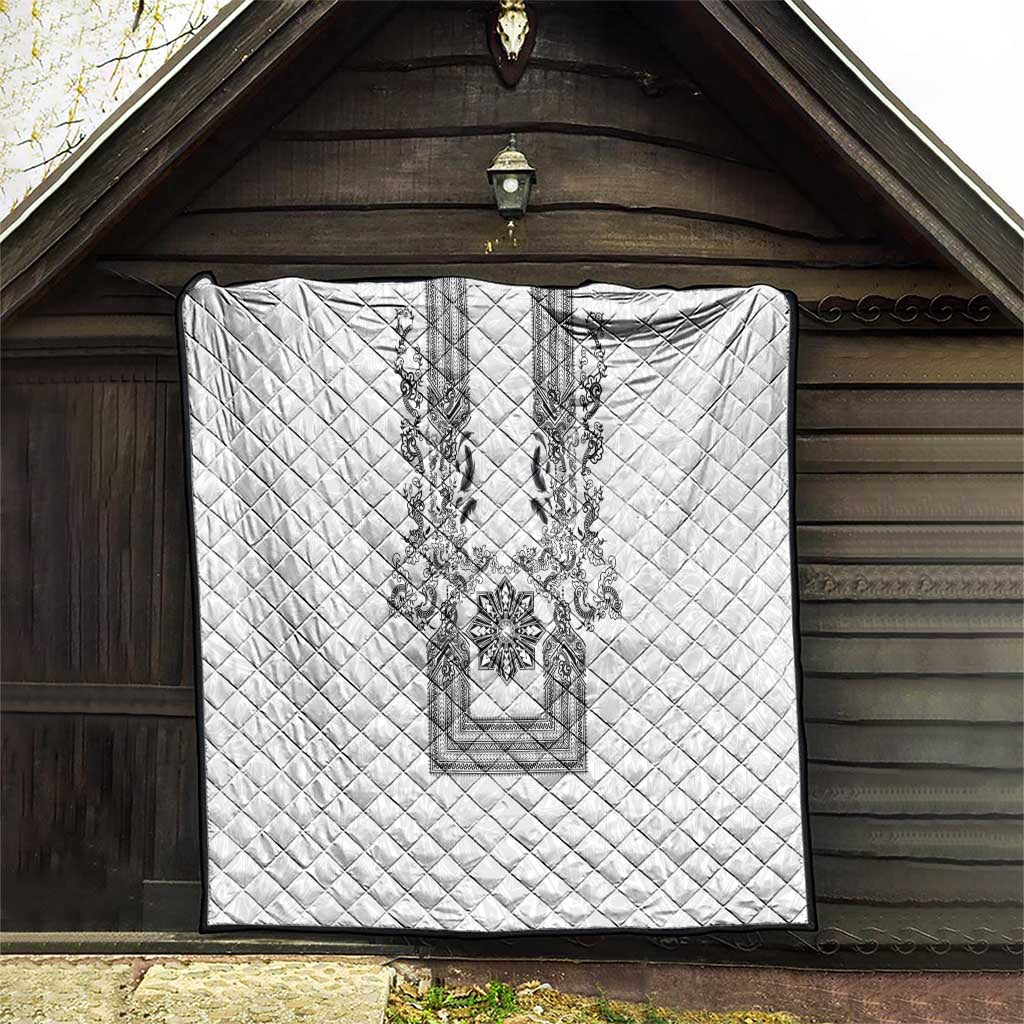 Philippines Barong Style Quilt with Polynesian Art and Leaf Motif Black-White Color