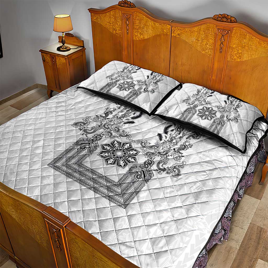 Philippines Barong Style Quilt Bed Set with Polynesian Art and Leaf Motif Black-White Color