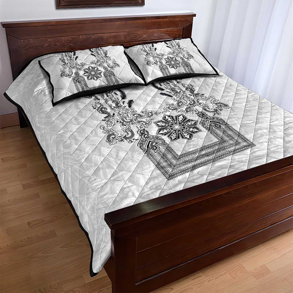 Philippines Barong Style Quilt Bed Set with Polynesian Art and Leaf Motif Black-White Color