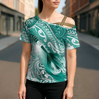 Personalised New Zealand Aotearoa Darts Masters Cross Shoulder Shirt Maori Art Tattoo with Tribal Dart Symbol Teal Color - Polynesian Pride